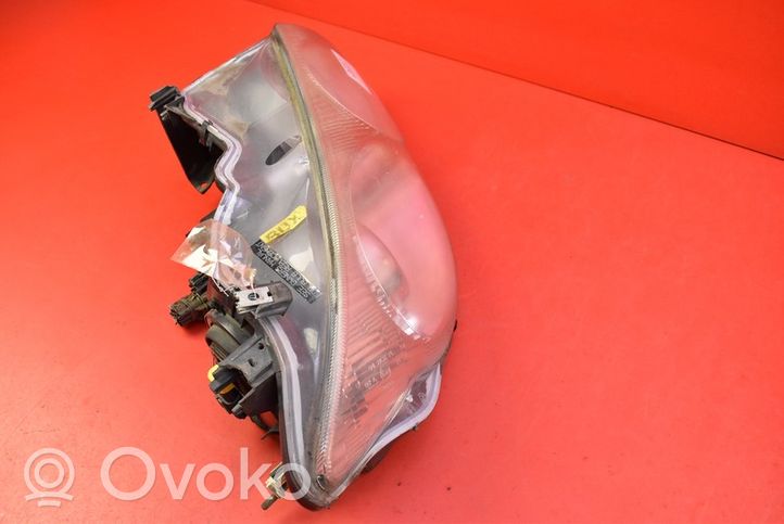 Chrysler 300M Lampa przednia 04780002