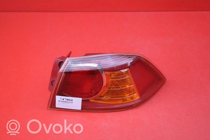 Mitsubishi Lancer VIII Lampa tylna P5613