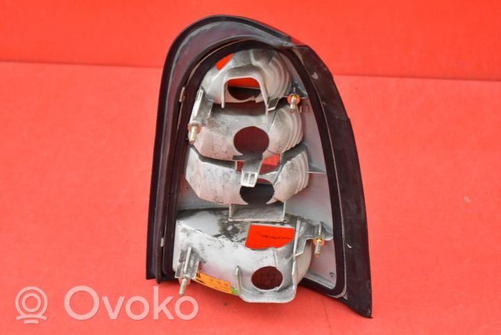 Opel Vectra B Galinis žibintas kėbule 37650748