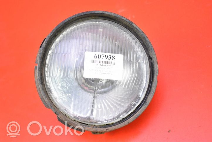 Dacia Nova Headlight/headlamp 623711201-01