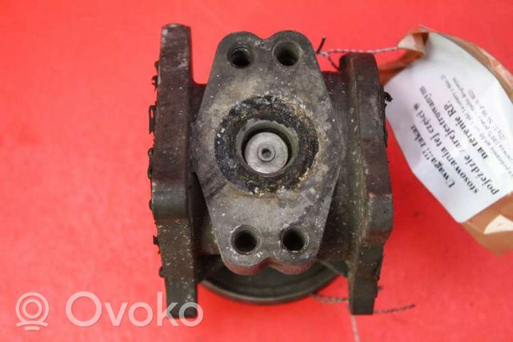 Skoda Octavia Mk2 (1Z) Zawór EGR 038131501AN