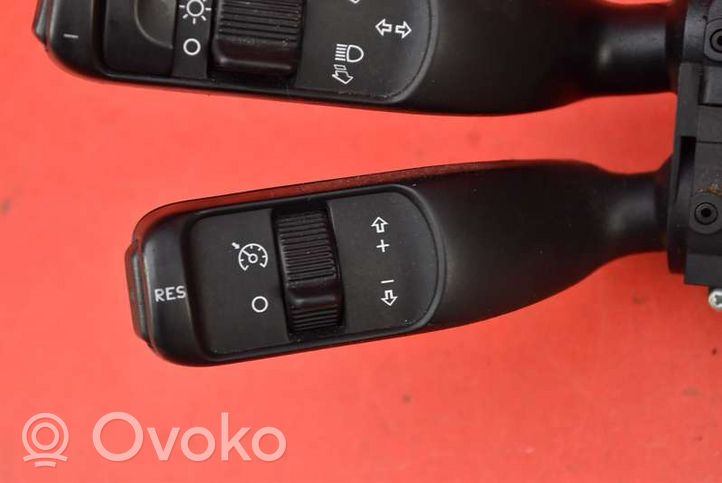 Alfa Romeo 159 Inne przełączniki i przyciski 01560805010