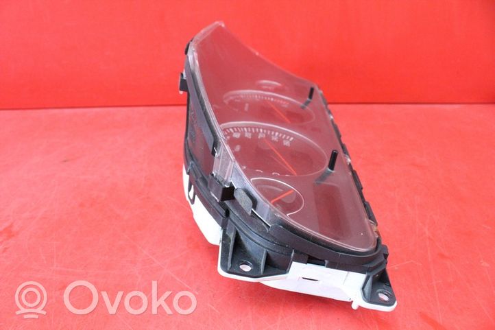 Volvo V70 Nopeusmittari (mittaristo) 30746102