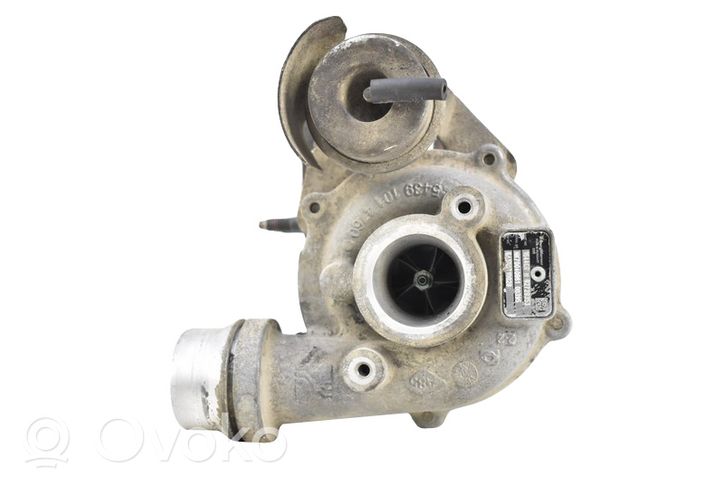 Renault Clio III Pièces d'aspiration d'air turbo 54359710028