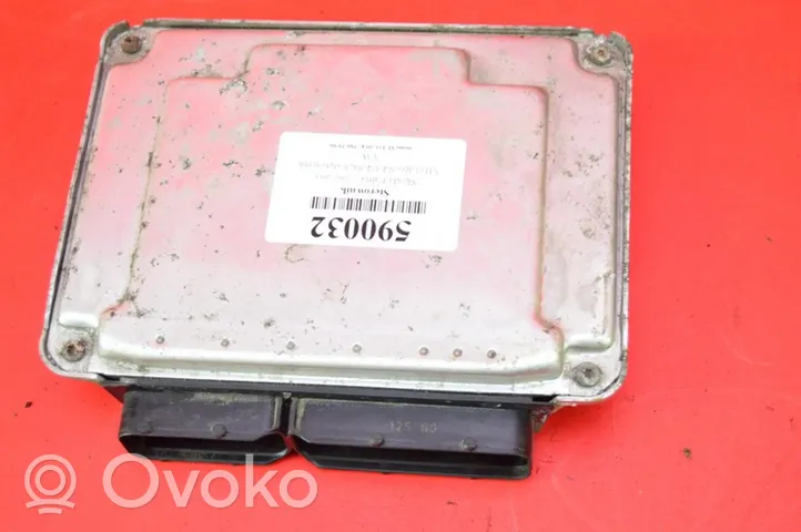 Skoda Fabia Mk2 (5J) Komputer / Sterownik ECU silnika 038906019NS