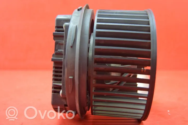 Volvo V50 Ventola riscaldamento/ventilatore abitacolo 4M5H18456CD