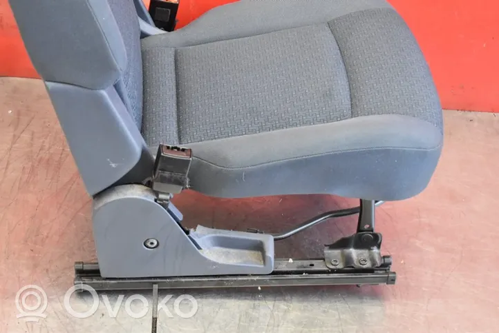 Ford S-MAX Second row seats FORD