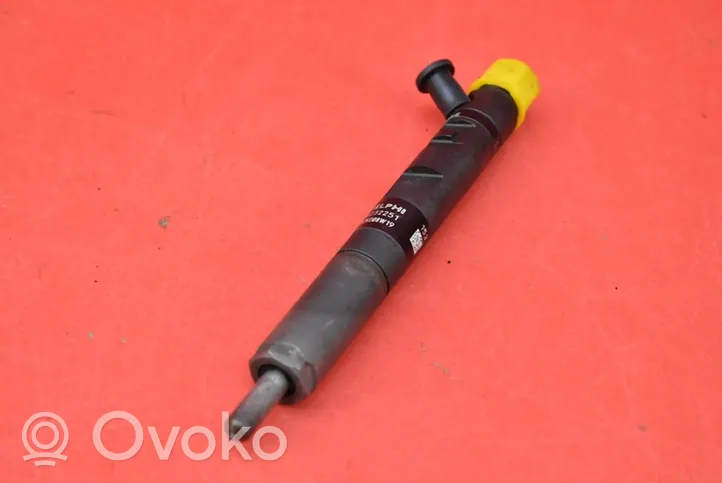 Renault Megane III Injecteur de carburant 8200421897