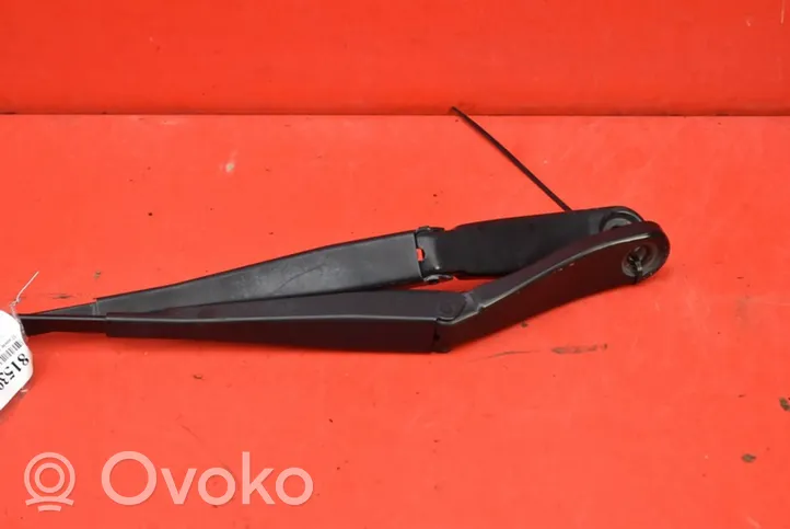 Volvo V60 Front wiper blade arm 30753505