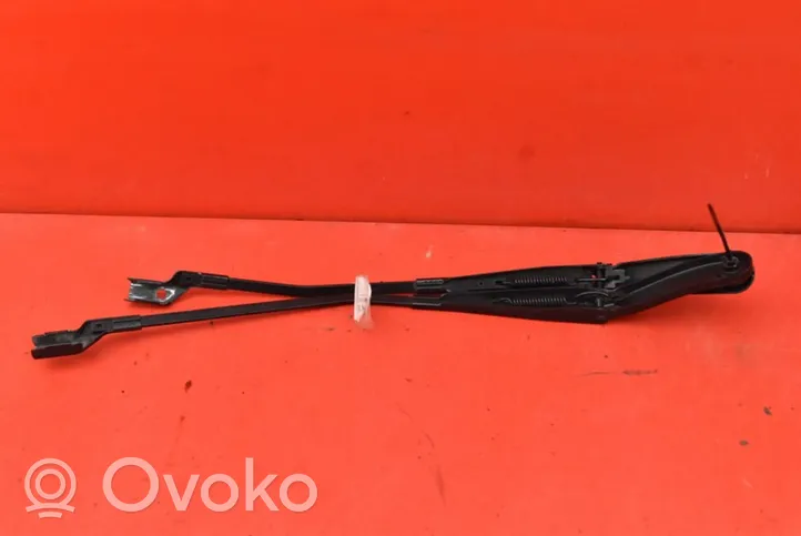 Volvo V60 Ramię wycieraczki szyby przedniej / czołowej 30753505