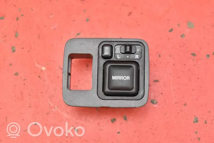 Honda HR-V Przycisk / Włącznik podgrzewania lusterek HONDA
