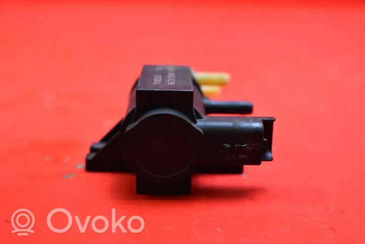 Volvo V60 Vacuum valve 70163303