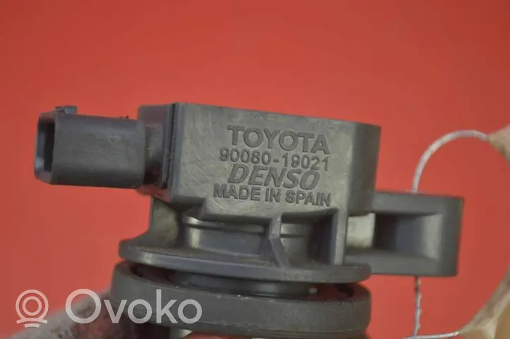 Toyota Yaris Verso Cewka zapłonowa wysokiego napięcia 90080-19021