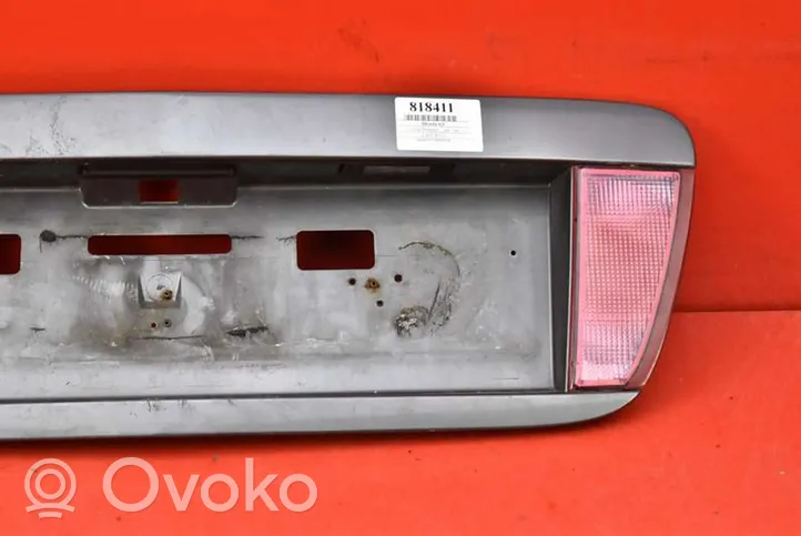 Nissan Primera Lampa oświetlenia tylnej tablicy rejestracyjnej 90810AU400