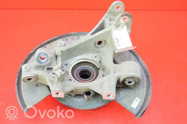 Volkswagen Touareg II Fuso a snodo con mozzo ruota anteriore 7P0609404G