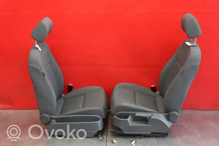 Volkswagen Golf IV Seat set 