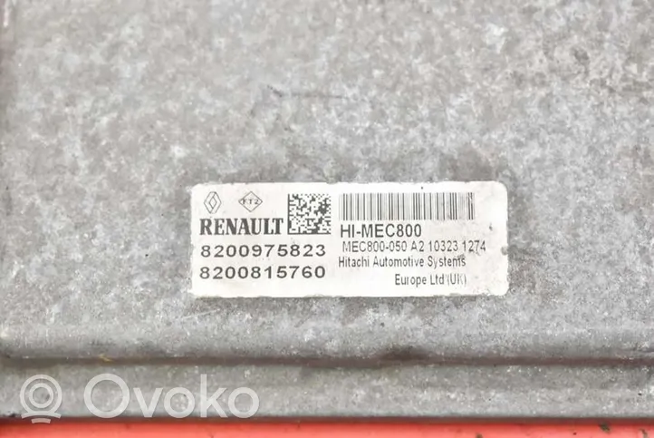 Renault Laguna III Komputer / Sterownik ECU silnika 8200975823