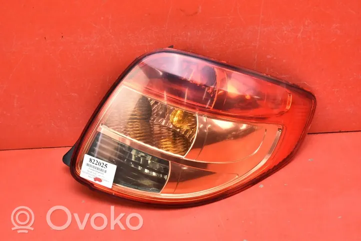 Suzuki SX4 Lampa tylna 220-16684