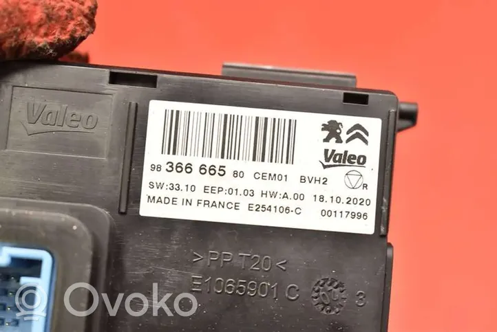 Toyota Proace Motora vadības bloka ECU 9836666580