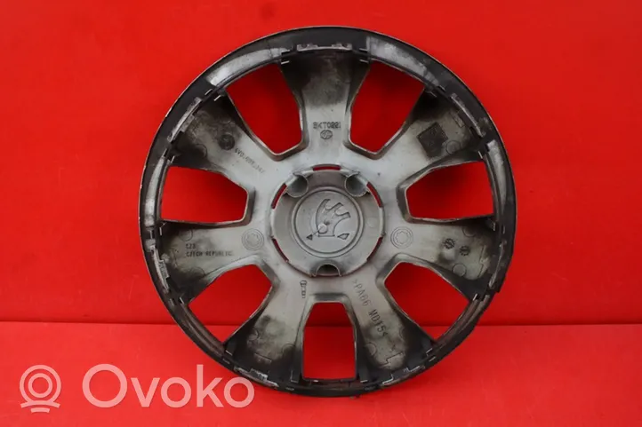 Skoda Fabia Mk3 (NJ) R17 wheel hub/cap/trim 6v0601147