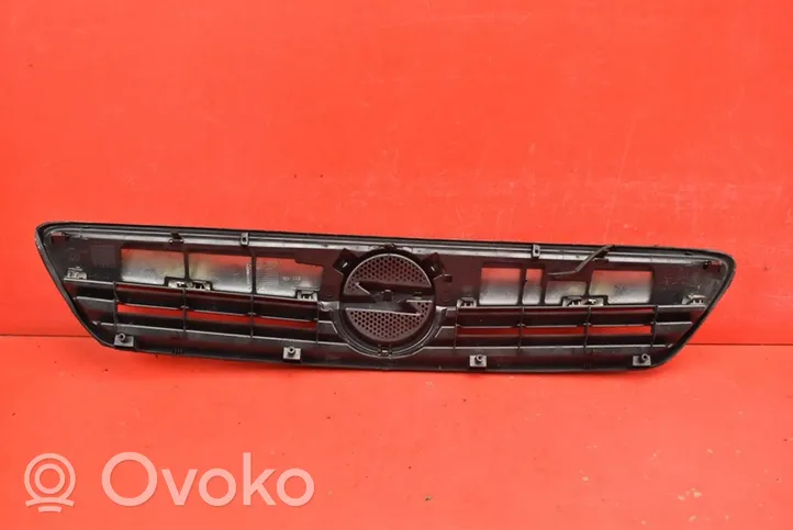 Opel Meriva A Front grill 13207140