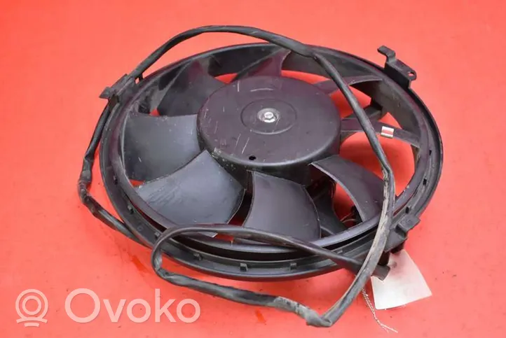Volkswagen PASSAT B5.5 Electric radiator cooling fan VOLKSWAGEN