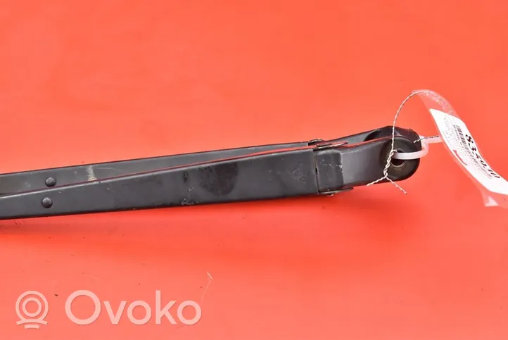 Suzuki Swift Braccio della spazzola tergicristallo anteriore SUZUKI