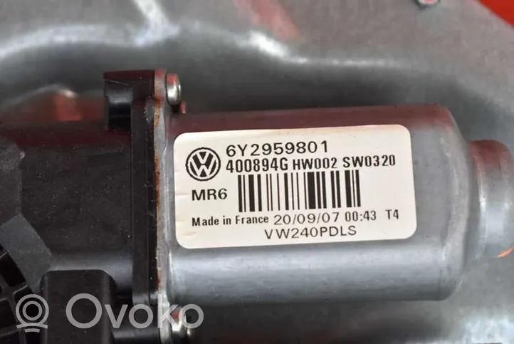 Volkswagen Polo IV 9N3 Regulador de puerta delantera con motor 6Q3837756A