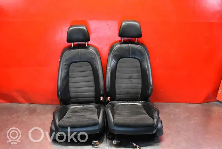 Volkswagen PASSAT B6 Seat set VOLKSWAGEN