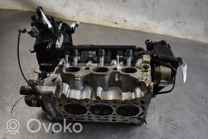 Toyota Aygo AB10 Engine head 