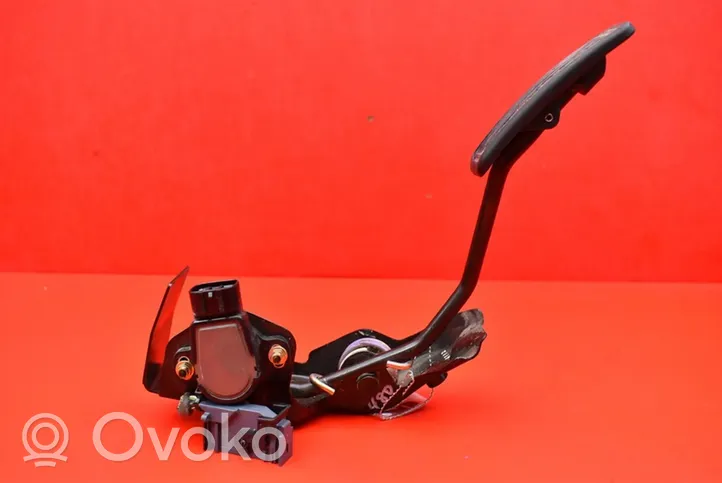 Toyota Avensis Verso Pedale dell’acceleratore 78111-35030