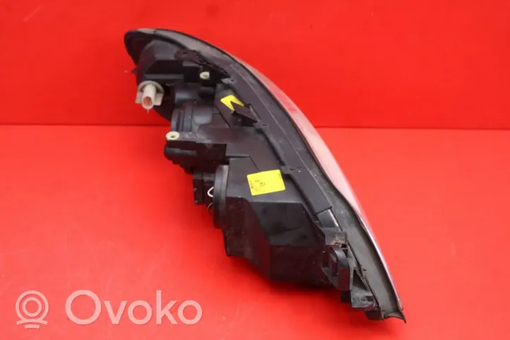 Opel Vectra C Lampa przednia 0301179271