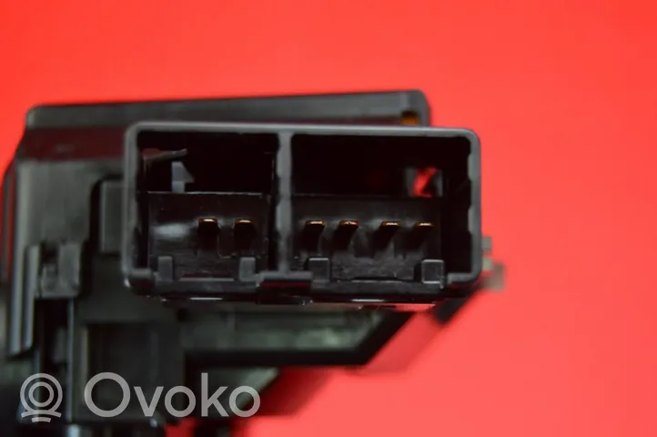 Toyota Corolla E140 E150 Bouton interrupteur de commande d'essuie-glace de phare 17F003LH