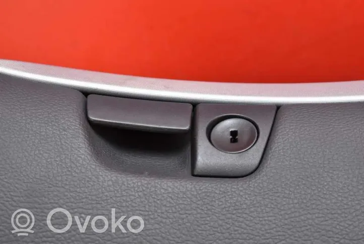 Volvo S60 Glove box 8650374