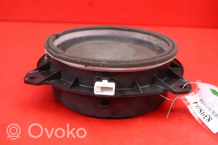 Toyota Corolla Verso E110 Enceinte subwoofer 86160-0D180