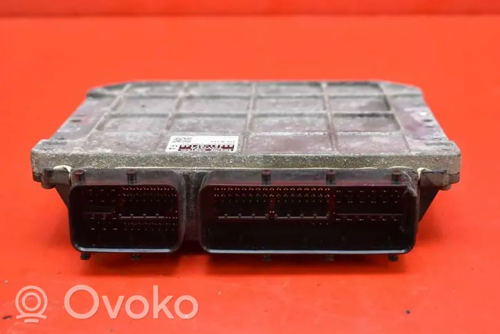 Toyota Corolla Verso E110 Блок управления двигателем ECU 89661-0F142