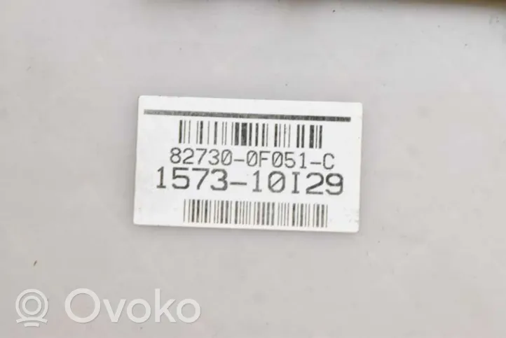 Toyota Corolla Verso E110 Set scatola dei fusibili 82730-0F051-C