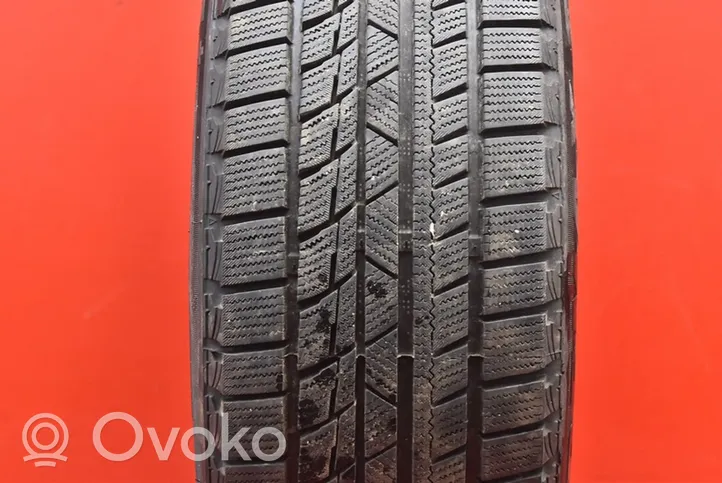 Volkswagen PASSAT B5.5 R17 winter tire FIREMAX