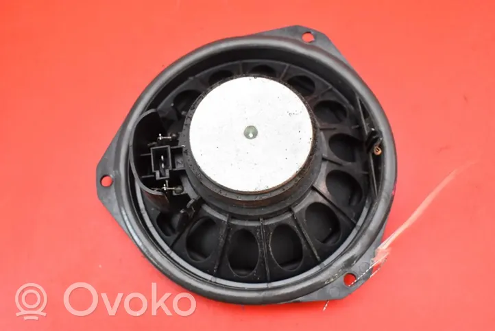 Opel Zafira B Enceinte subwoofer 24423552