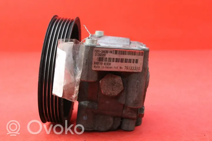 Volvo V70 Ohjaustehostimen pumppu 31202291