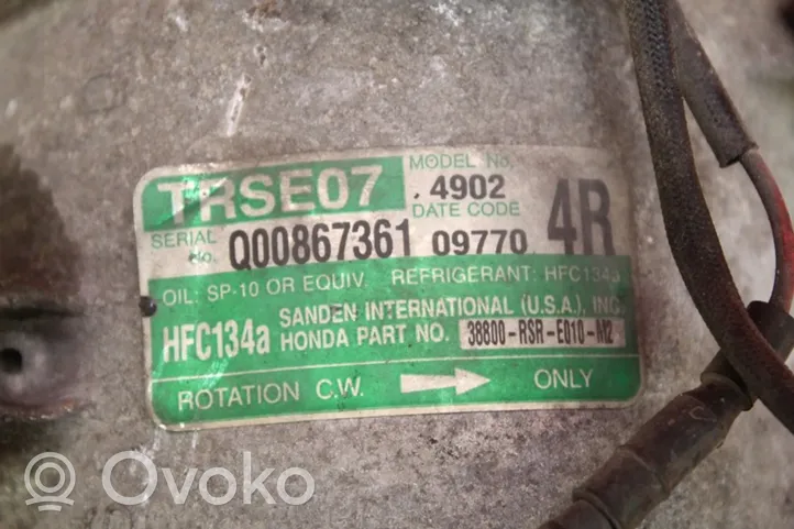 Honda Civic Ilmastointilaitteen kompressorin pumppu (A/C) 38800-RSR-E010-M