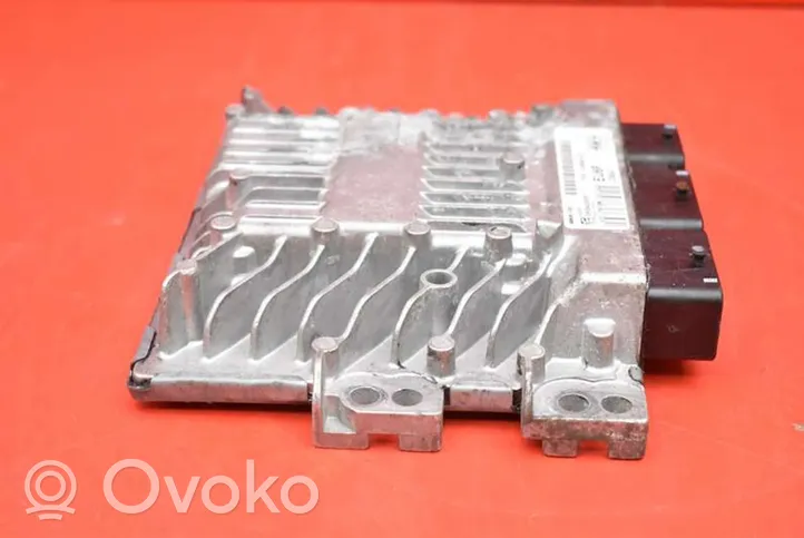 Ford Mondeo MK IV Unité de commande, module ECU de moteur 7G91-12A650-UF