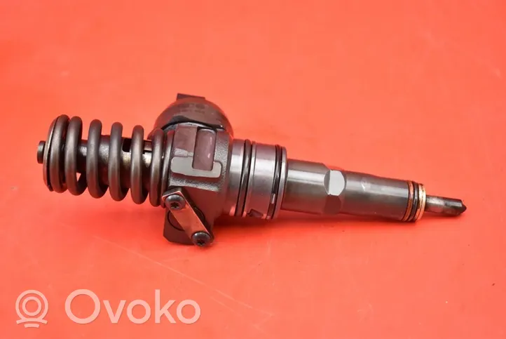 Audi A6 Allroad C5 Fuel injector 038130073AR