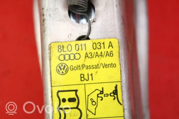 Audi A4 S4 B7 8E 8H Tunkki 8L0011031A