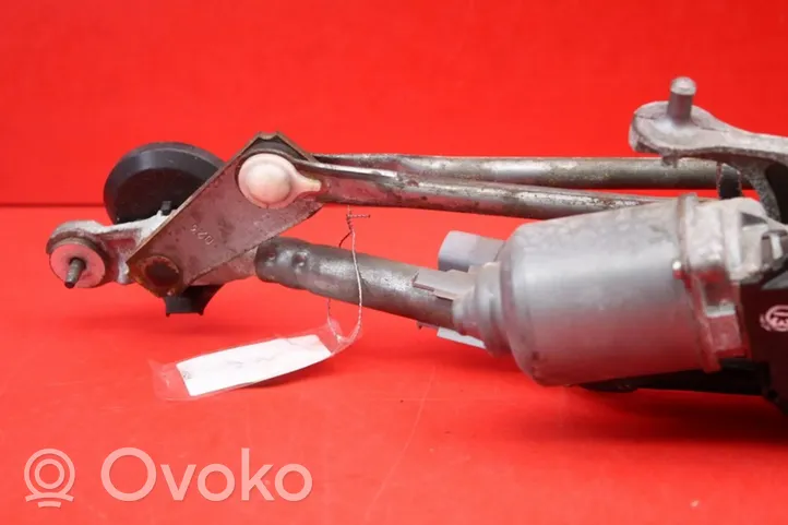 Toyota Auris 150 Front wiper linkage and motor 85110-02190