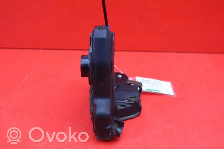 Toyota Auris 150 Zamek drzwi przednich A046693