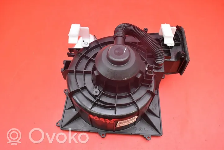 Nissan Almera Tino Ventola riscaldamento/ventilatore abitacolo 27200BN880