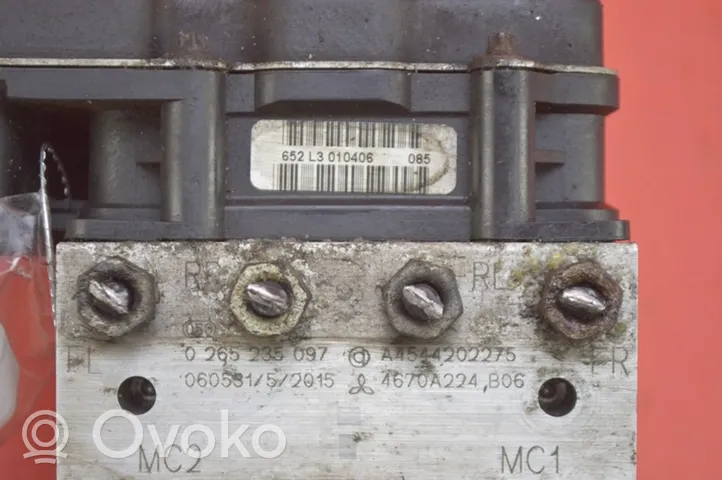 Mitsubishi Colt CZ3 Bomba de ABS 4670A224