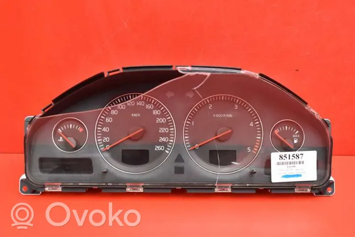 Volvo XC70 Compteur de vitesse tableau de bord 8673262