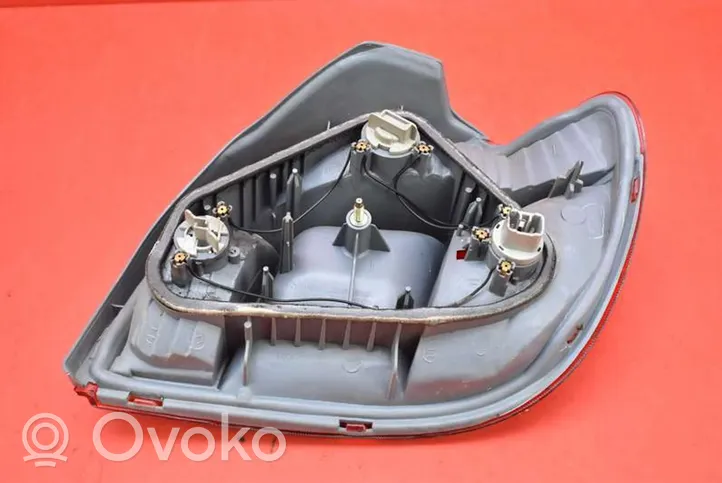 Toyota Yaris Verso Lampa tylna 52-006